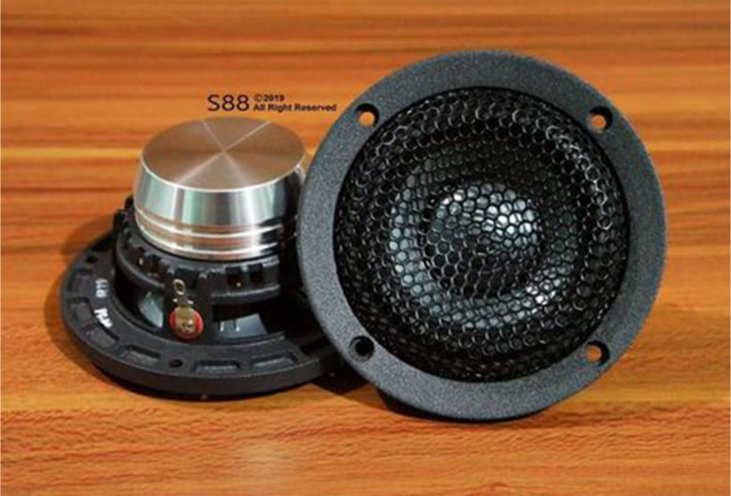 kelebihan magnet neodymium pada speaker